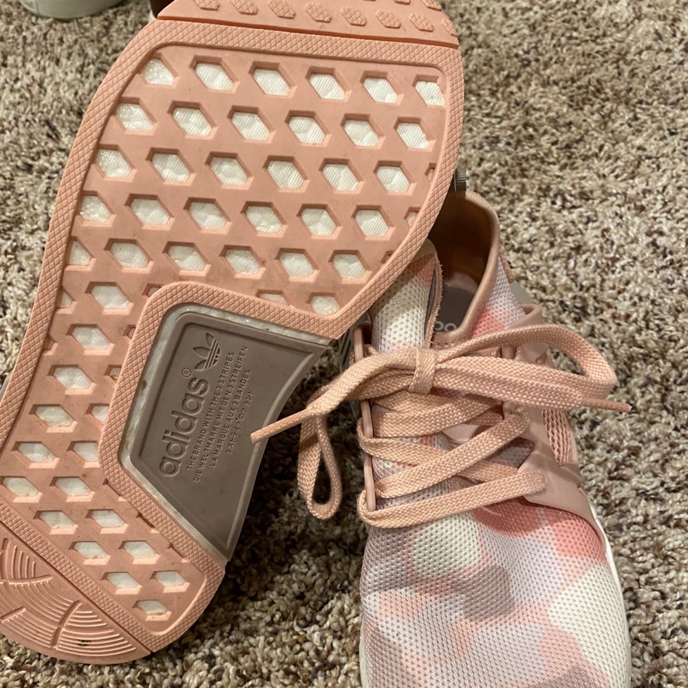 Adidas - Picture 4 of 4